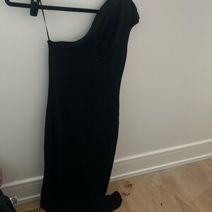 NWT reformation black one shoulder dress, size small